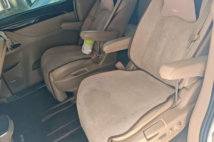 Used Buick GL8 2017 ES 28T Flagship Model China V Standard Left Rear Seat