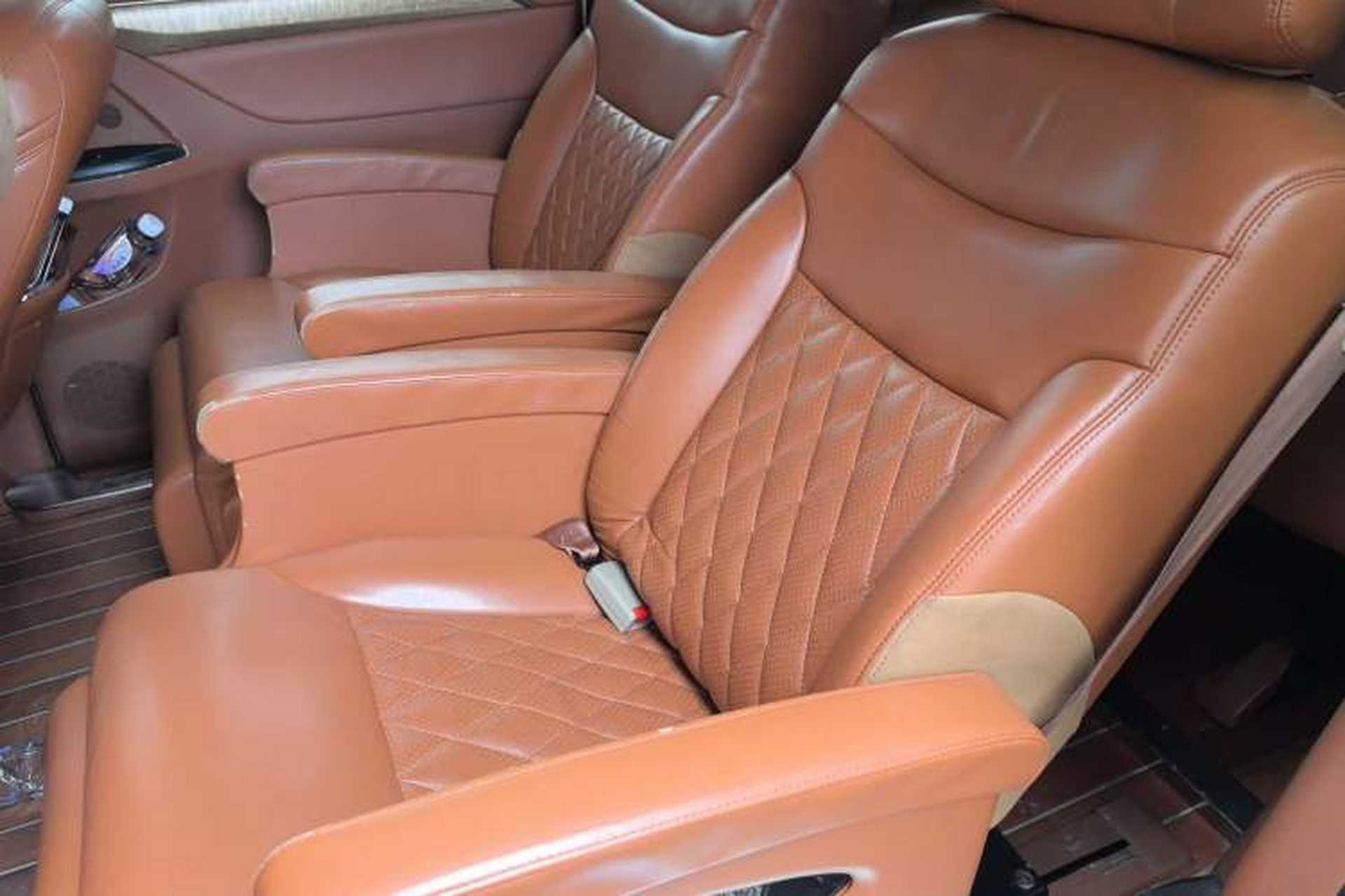 Used Buick GL8 2017 ES 28T Comfort Model China V Standard Left Rear Seat