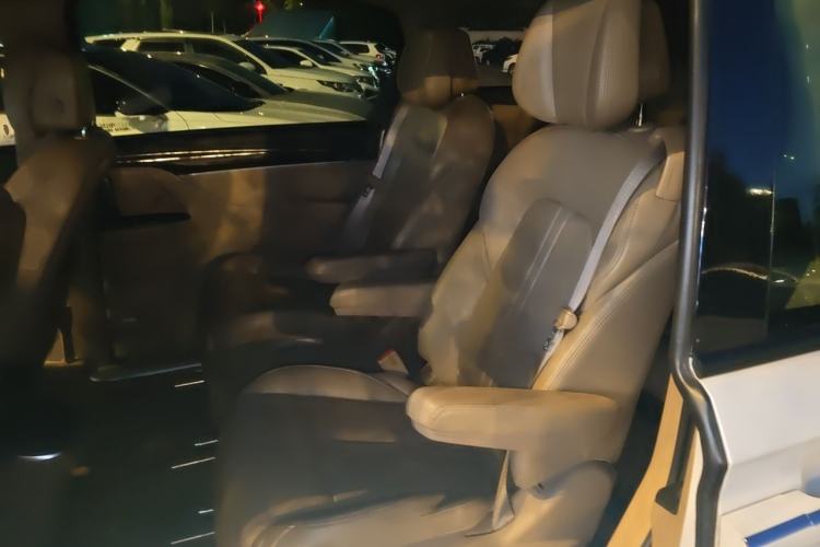 Used Buick GL8 2017 ES 28T Flagship Model China V Standard Left Rear Seat
