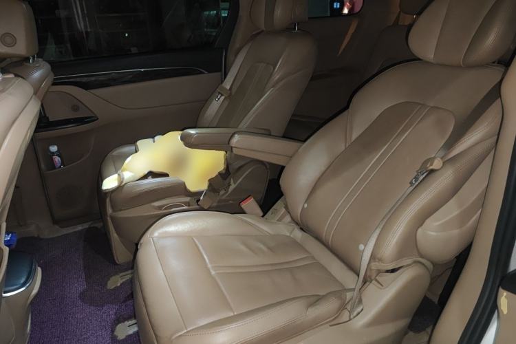 Used Buick GL8 2017 ES 28T Luxury Model China V Standard Left Rear Seat