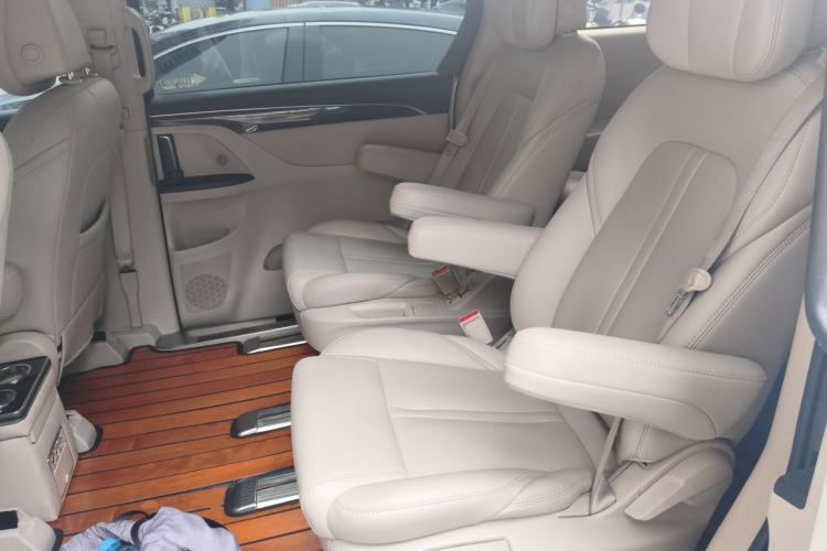 Used Buick GL8 2017 ES 28T Comfort Model China V Standard Left Rear Seat