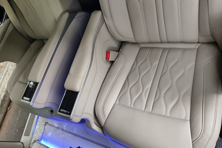 Used Buick GL8 2017 25S Prestige Version China V Standard Left Rear Seat