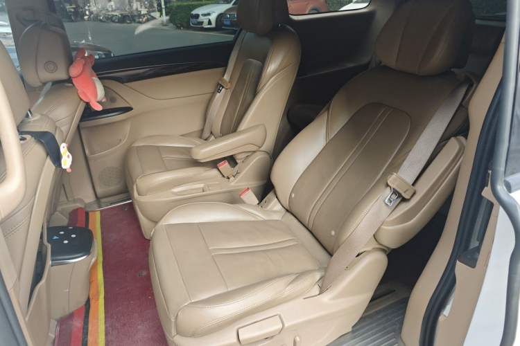 Used Buick GL8 2017 ES 28T Luxury Model China V Standard Left Rear Seat