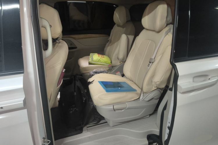 Used Buick GL8 2017 ES 28T Comfort Model China V Standard Left Rear Seat