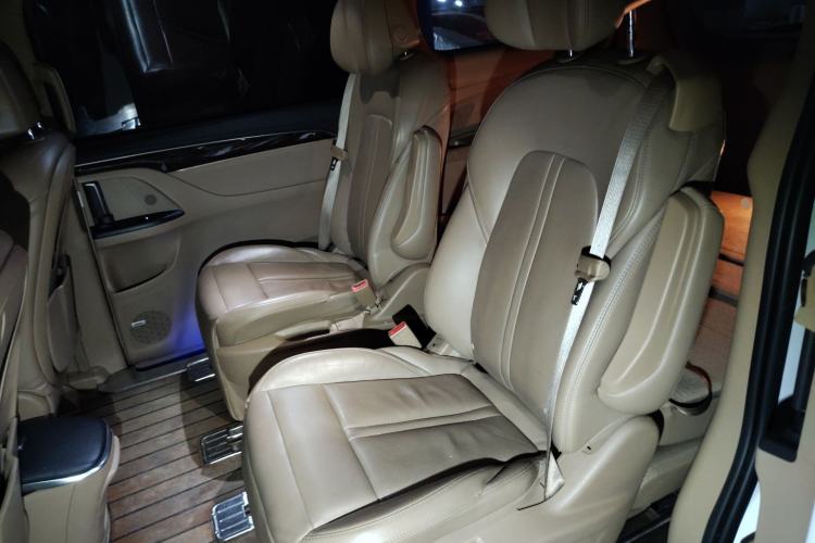 Used Buick GL8 2017 ES 28T Flagship Model China V Standard Left Rear Seat