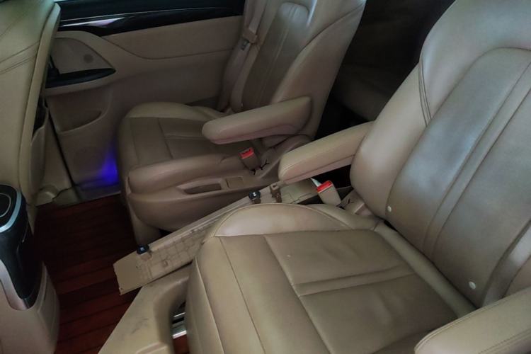 Used Buick GL8 2017 ES 28T Luxury Model China V Standard Left Rear Seat