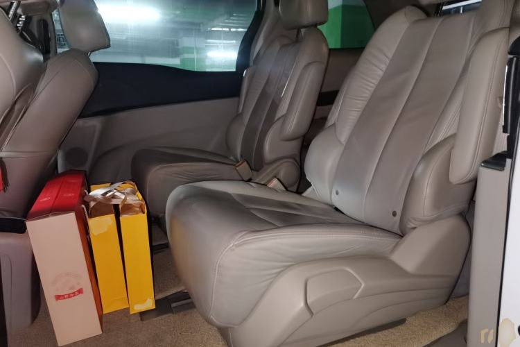 Used Buick GL8 2017 25S Luxury Version China V Standard Left Rear Seat