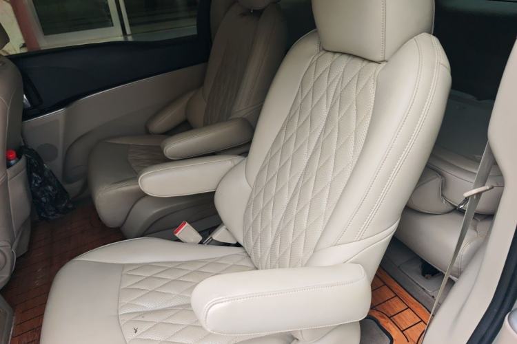 Used Buick GL8 2017 25S Comfort Version China V Standard Left Rear Seat