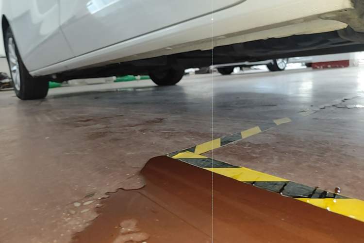 Used Buick GL8 2017 ES 28T Premium Version China V Standard Left Side Sill