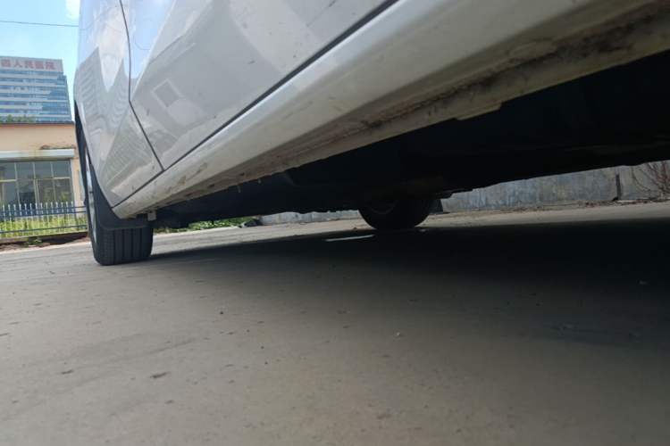 Used Buick GL8 2017 ES 28T Premium Version China V Standard Left Side Sill