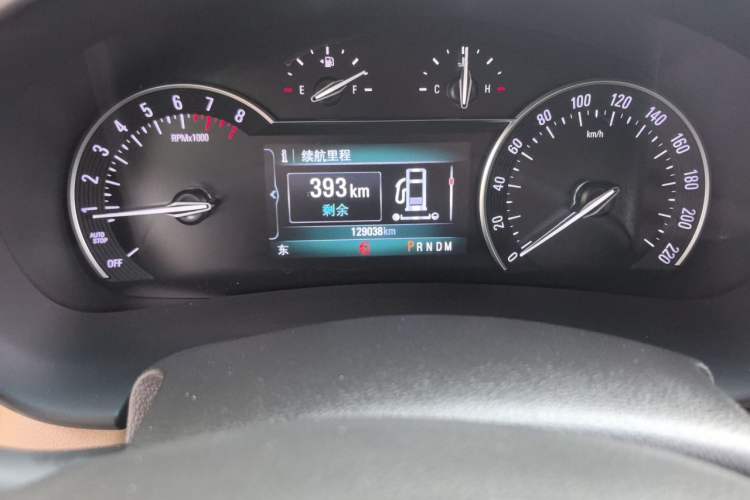 Used Buick GL8 2017 ES 28T Luxury Model China V Standard Odometer Close Up