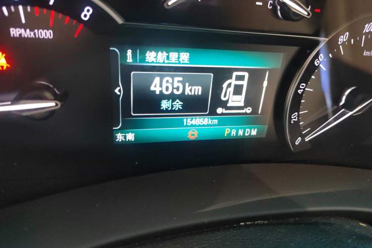 Used Buick GL8 2017 ES 28T Luxury Model China V Standard Odometer Close Up