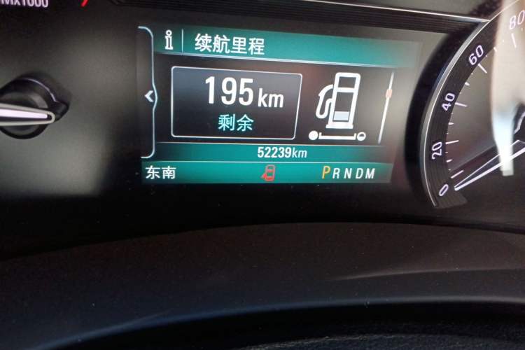 Used Buick GL8 2017 ES 28T Luxury Model China V Standard Odometer Close Up