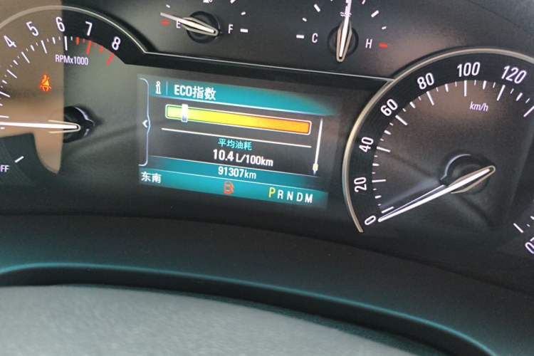 Used Buick GL8 2017 ES 28T Flagship Model China V Standard Odometer Close Up