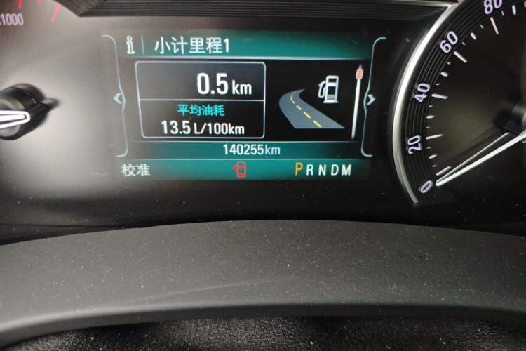 Used Buick GL8 2017 ES 28T Comfort Model China V Standard Odometer Close Up