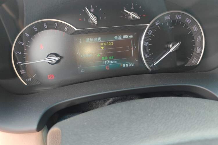 Used Buick GL8 2017 ES 28T Premium Version China V Standard Odometer Close Up