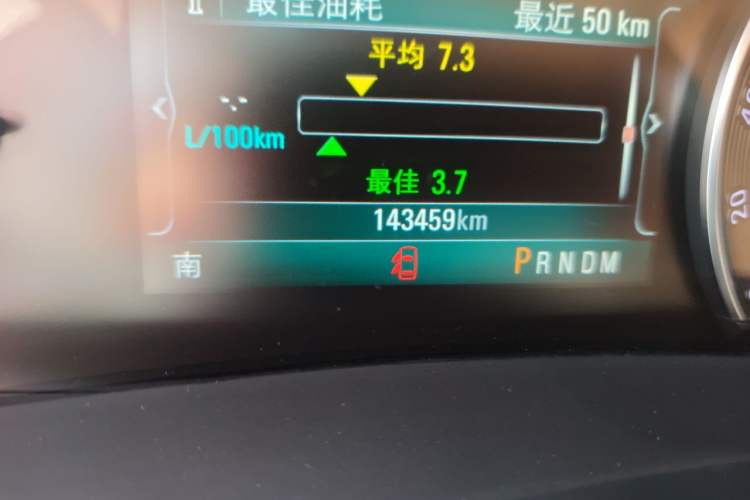 Used Buick GL8 2017 ES 28T Flagship Model China V Standard Odometer Close Up