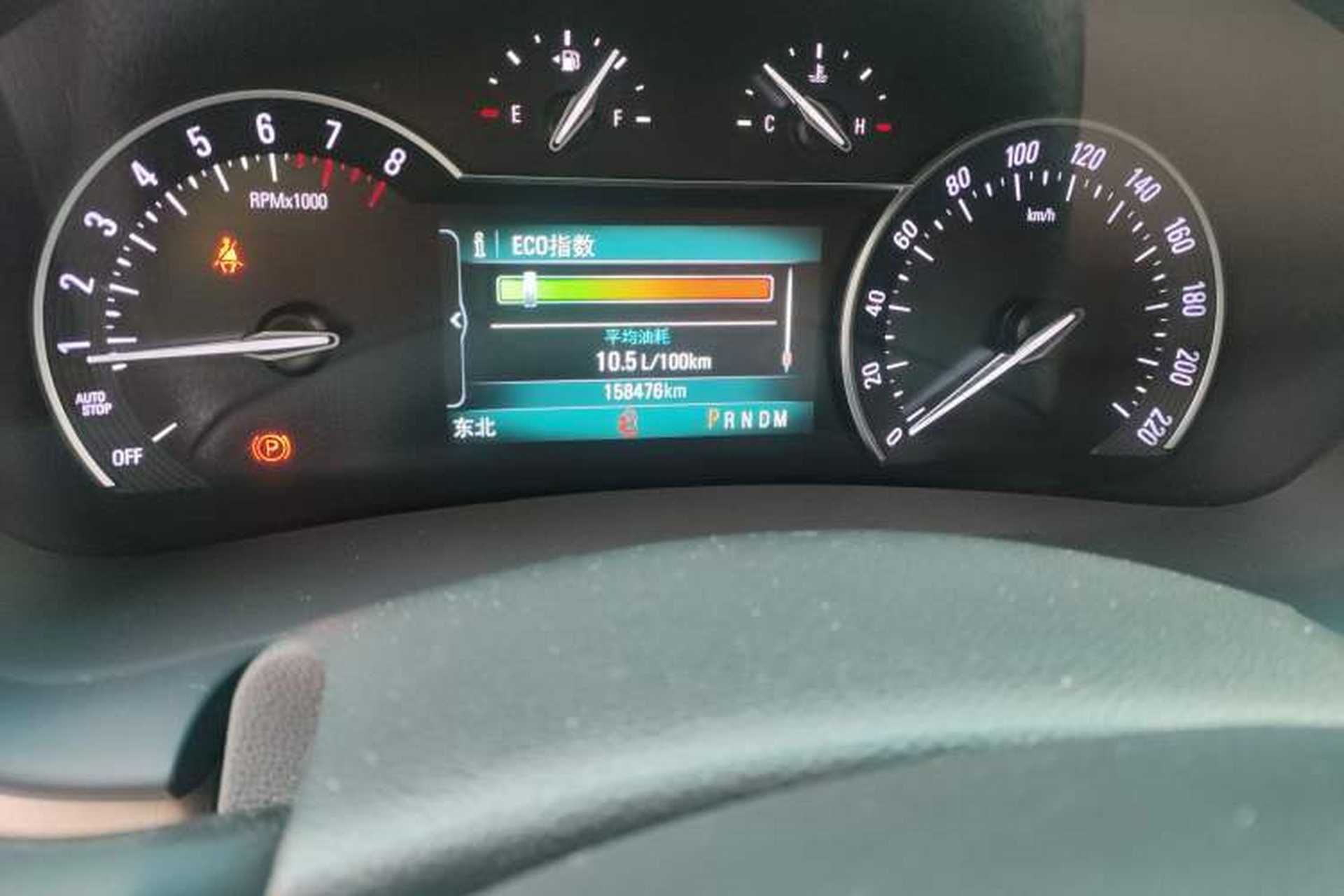 Used Buick GL8 2017 ES 28T Luxury Model China V Standard Odometer Close Up