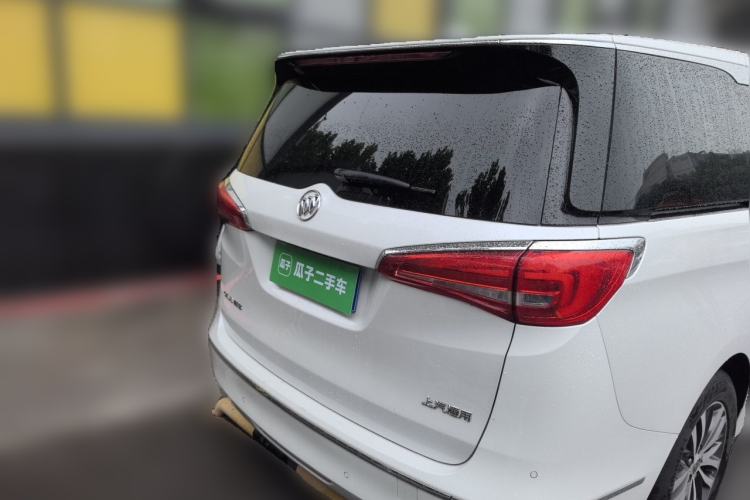 Used Buick GL8 2017 ES 28T Luxury Model China V Standard Rear