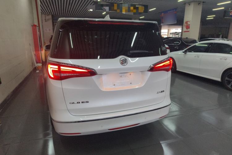 Used Buick GL8 2017 ES 28T Comfort Model China V Standard Rear