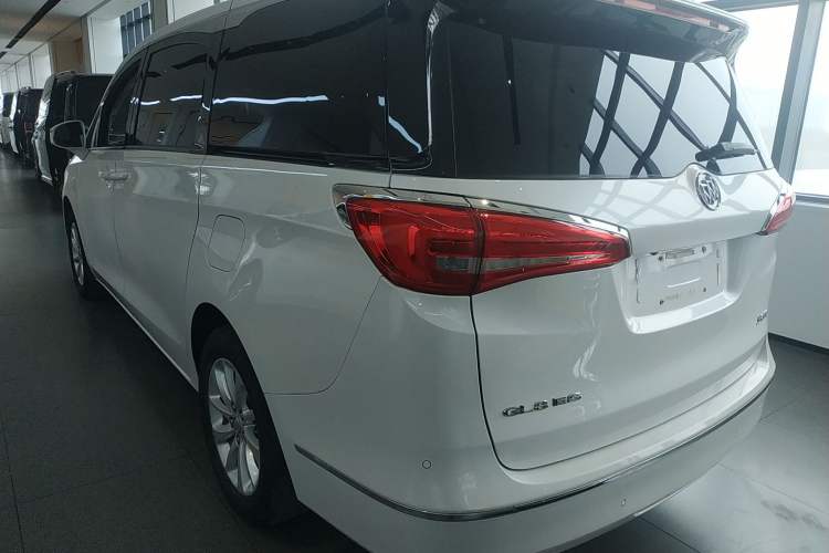 Used Buick GL8 2017 ES 28T Comfort Model China V Standard Rear Left 45 Deg