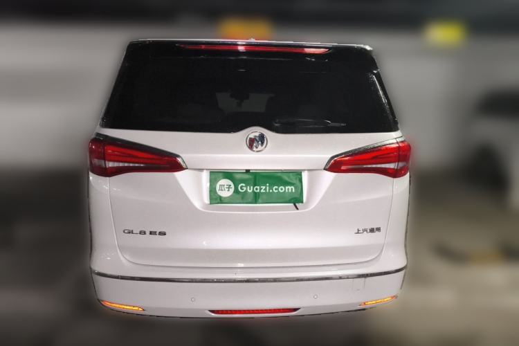 Used Buick GL8 2017 ES 28T Flagship Model China V Standard Rear