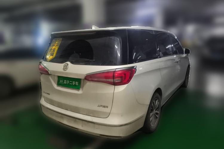 Used Buick GL8 2017 ES 28T Luxury Model China V Standard Rear Right 45 Deg