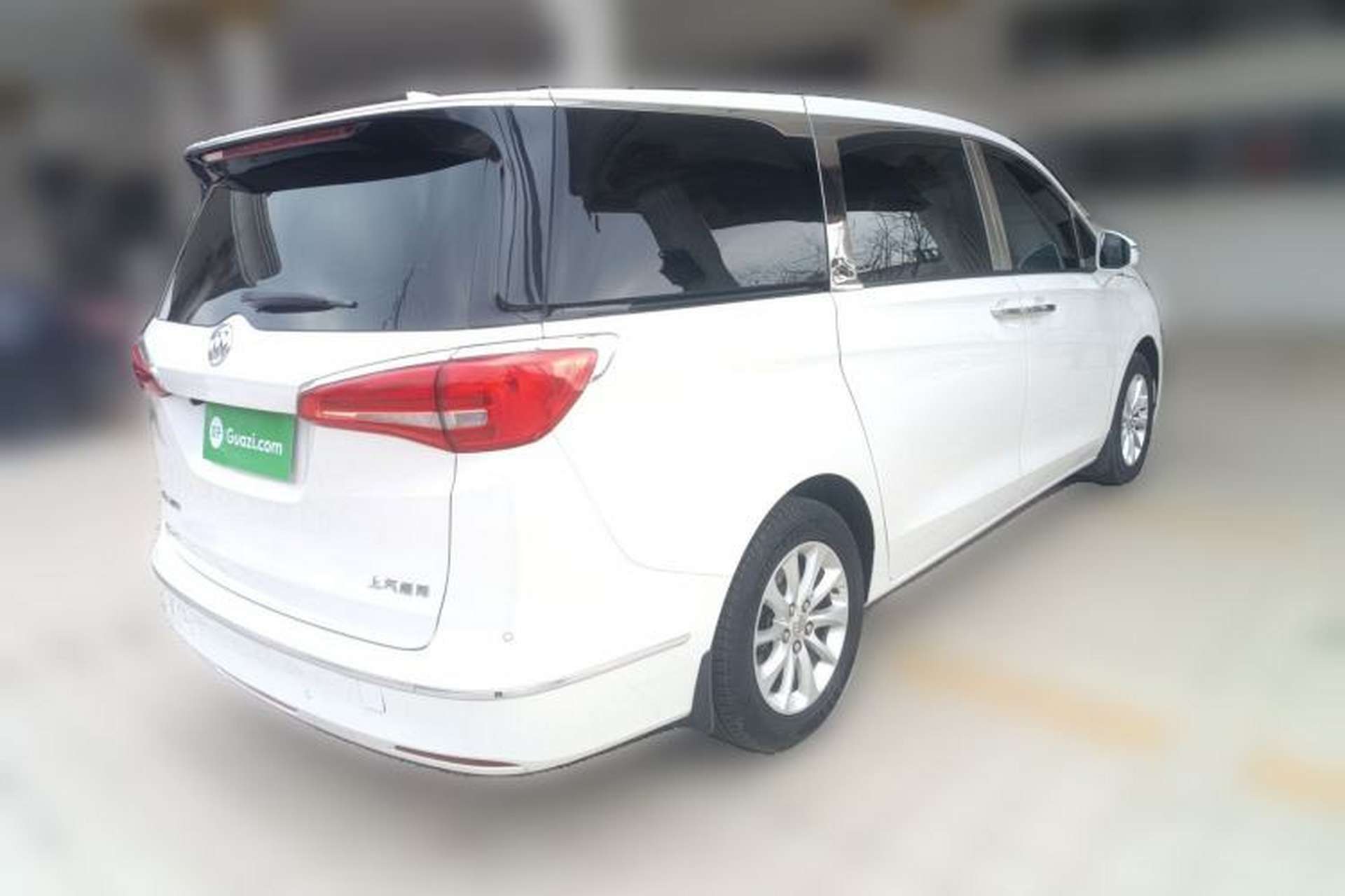 Used Buick GL8 2017 ES 28T Comfort Model China V Standard Rear Right 45 Deg
