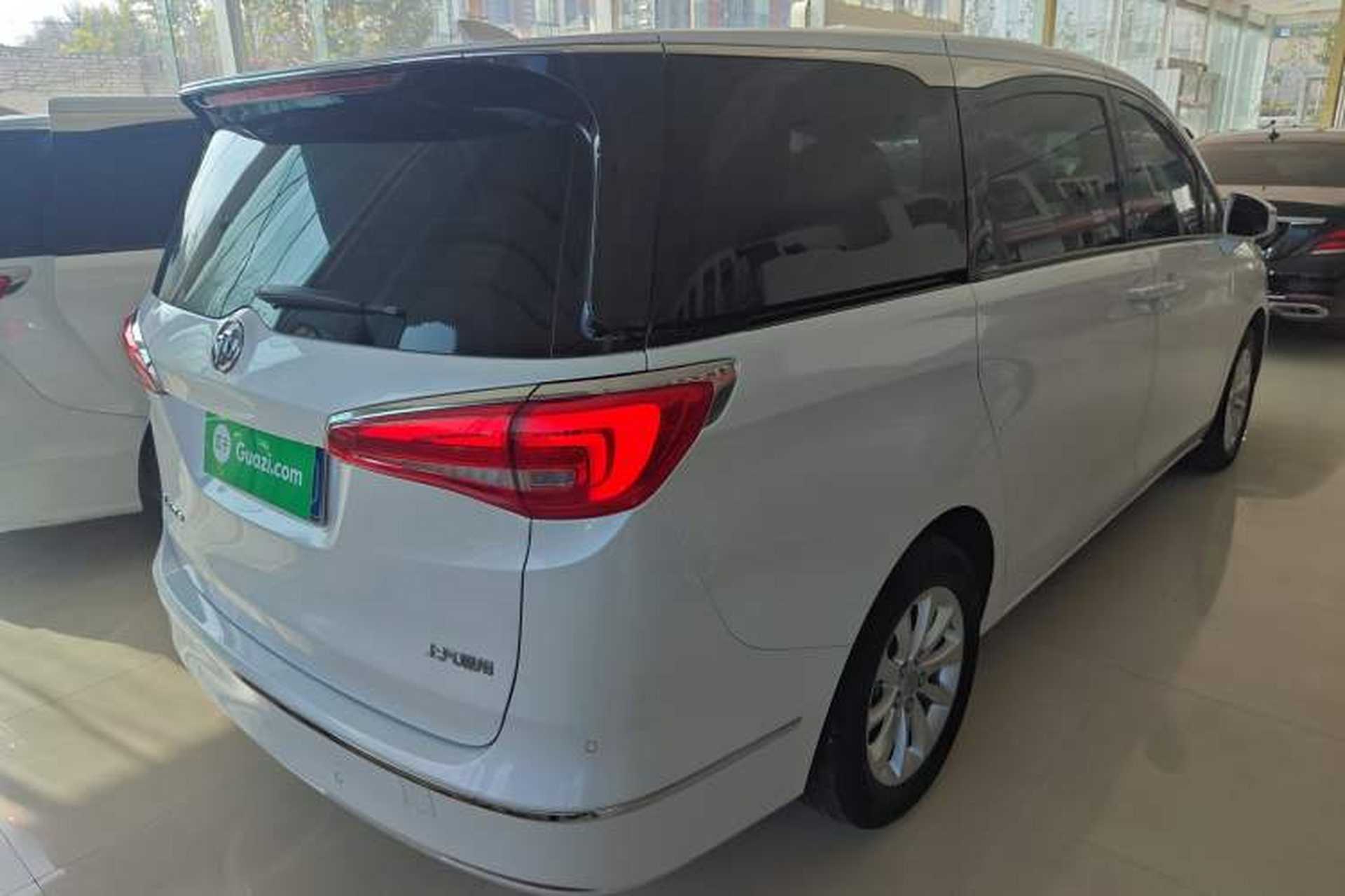 Used Buick GL8 2017 ES 28T Premium Version China V Standard Rear Right 45 Deg