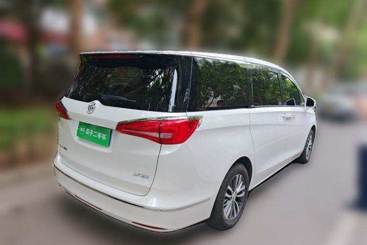 Used Buick GL8 2017 ES 28T Luxury Model China V Standard Rear Right 45 Deg