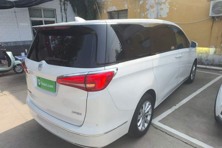 Used Buick GL8 2017 ES 28T Premium Version China V Standard Rear Right 45 Deg