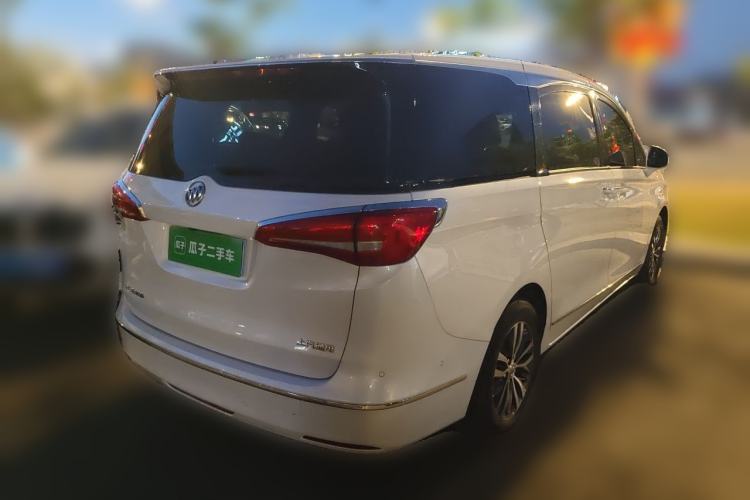 Used Buick GL8 2017 ES 28T Flagship Model China V Standard Rear Right 45 Deg
