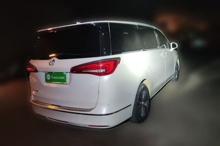 Used Buick GL8 2017 ES 28T Luxury Model China V Standard Rear Right 45 Deg