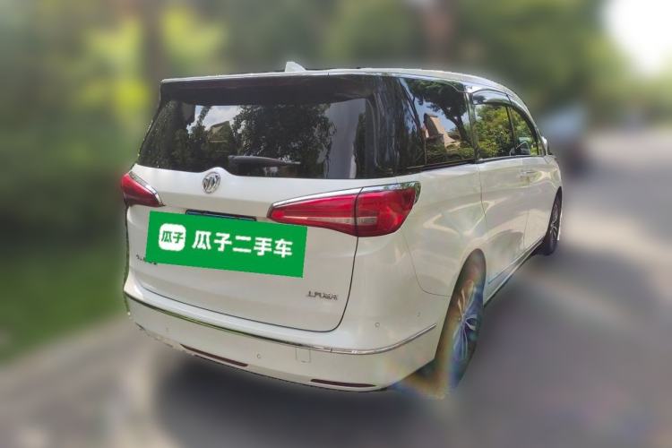 Used Buick GL8 2017 ES 28T Flagship Model China V Standard Rear Right 45 Deg