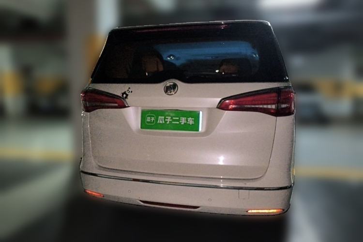 Used Buick GL8 2017 ES 28T Comfort Model China V Standard Rear