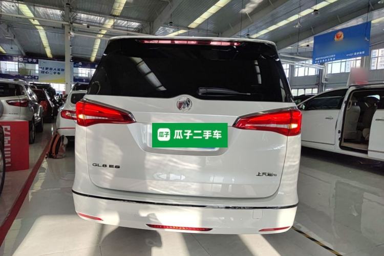 Used Buick GL8 2017 ES 28T Luxury Model China V Standard Rear