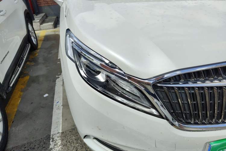 Used Buick GL8 2017 ES 28T Comfort Model China V Standard Right Front Headlight