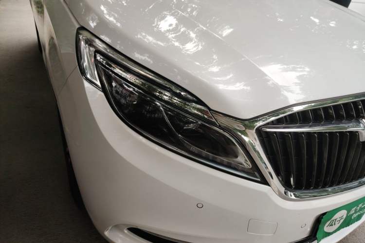 Used Buick GL8 2017 ES 28T Flagship Model China V Standard Right Front Headlight
