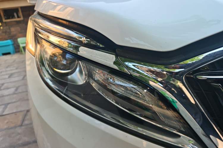 Used Buick GL8 2017 ES 28T Comfort Model China V Standard Right Front Headlight