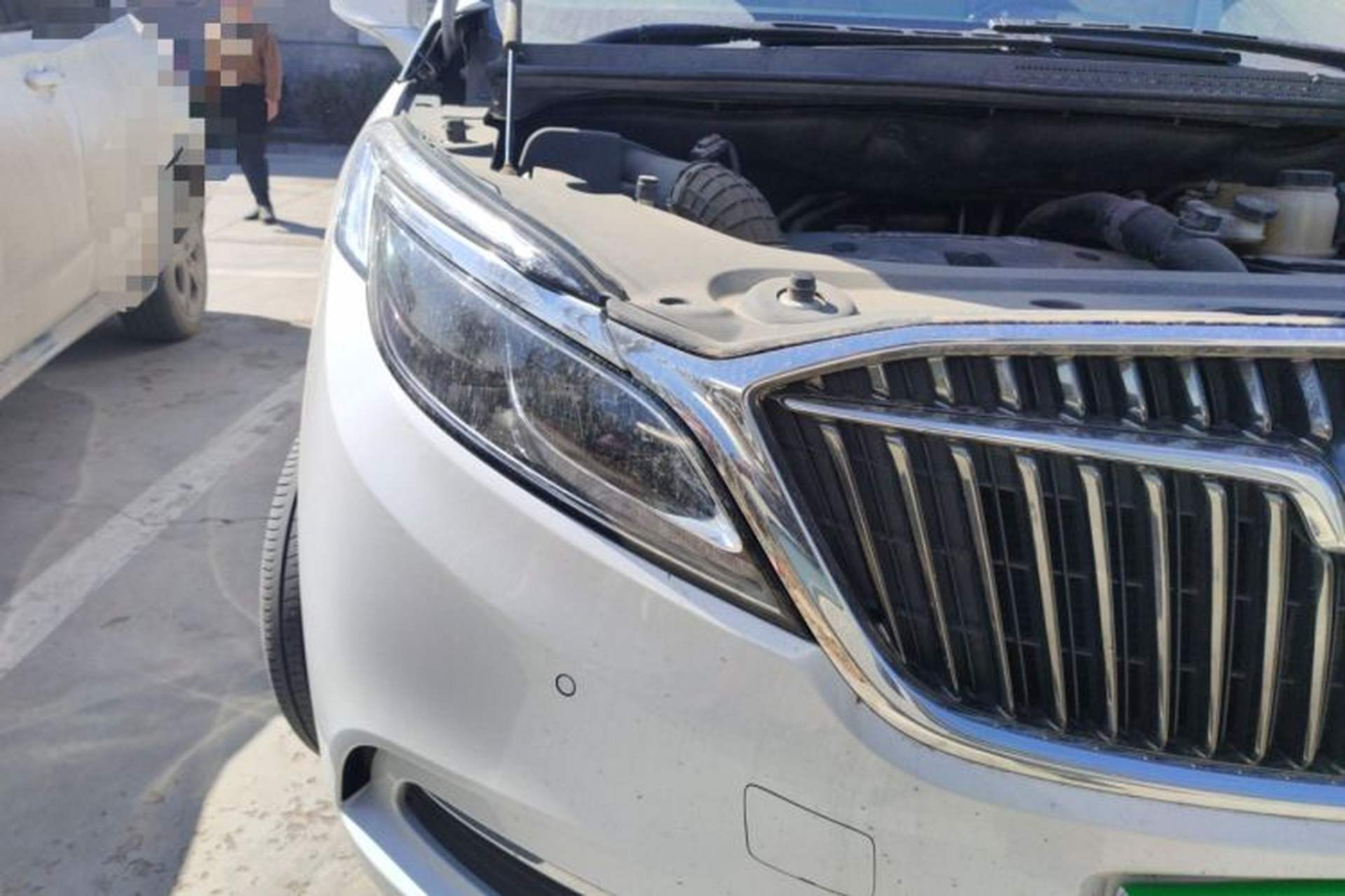 Used Buick GL8 2017 ES 28T Flagship Model China V Standard Right Front Headlight