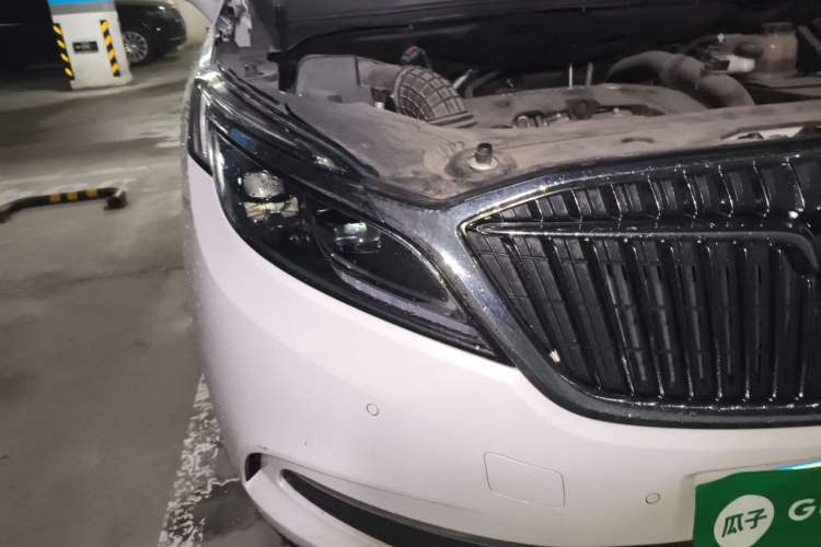 Used Buick GL8 2017 ES 28T Flagship Model China V Standard Right Front Headlight