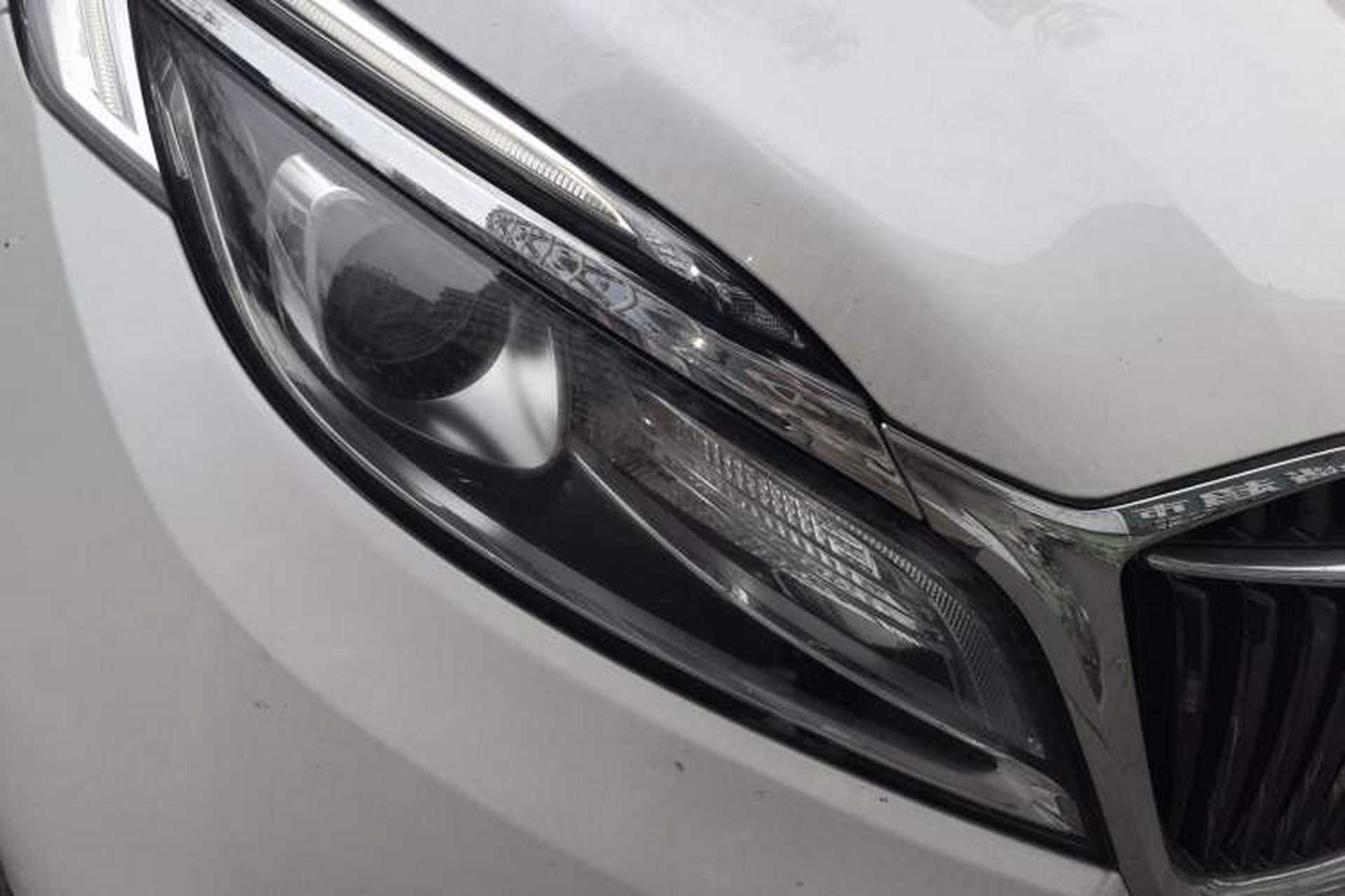 Used Buick GL8 2017 ES 28T Comfort Model China V Standard Right Front Headlight