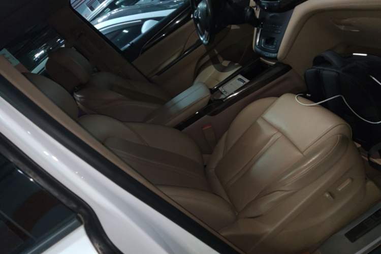 Used Buick GL8 2017 ES 28T Premium Version China V Standard Right Front Seat
