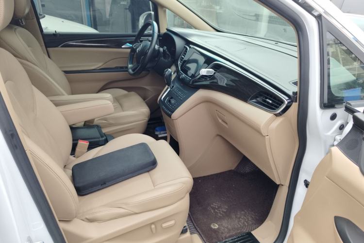 Used Buick GL8 2017 ES 28T Premium Version China V Standard Right Front Seat