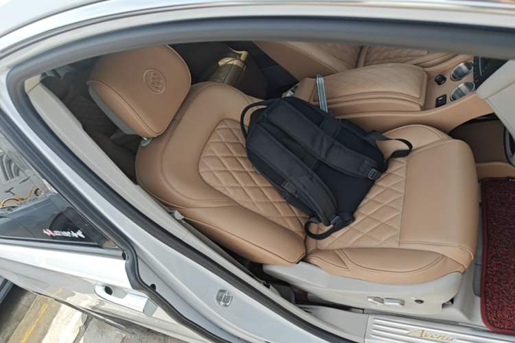 Used Buick GL8 2017 ES 28T Comfort Model China V Standard Right Front Seat