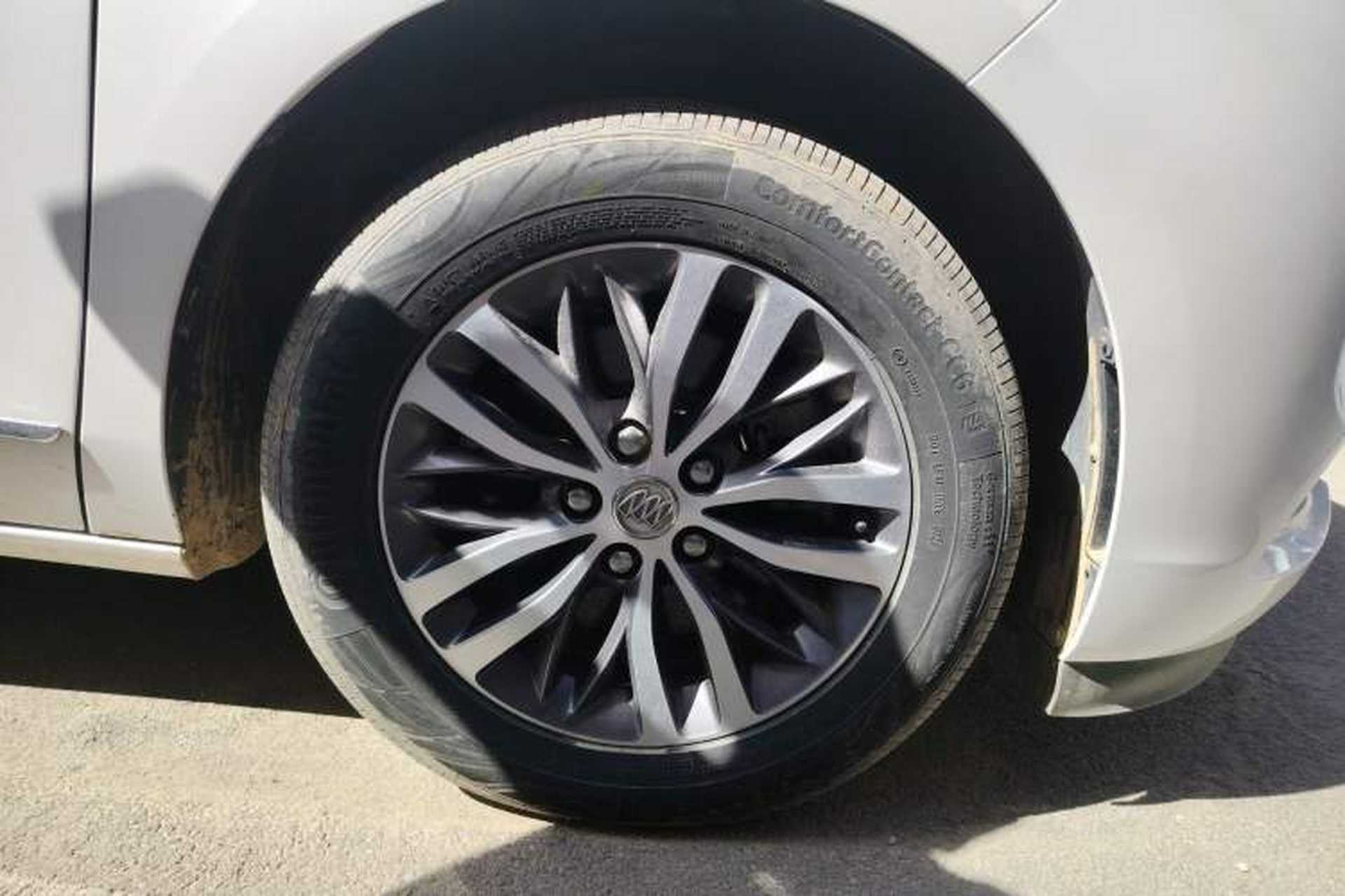 Used Buick GL8 2017 ES 28T Luxury Model China V Standard Right Front Wheel Hub