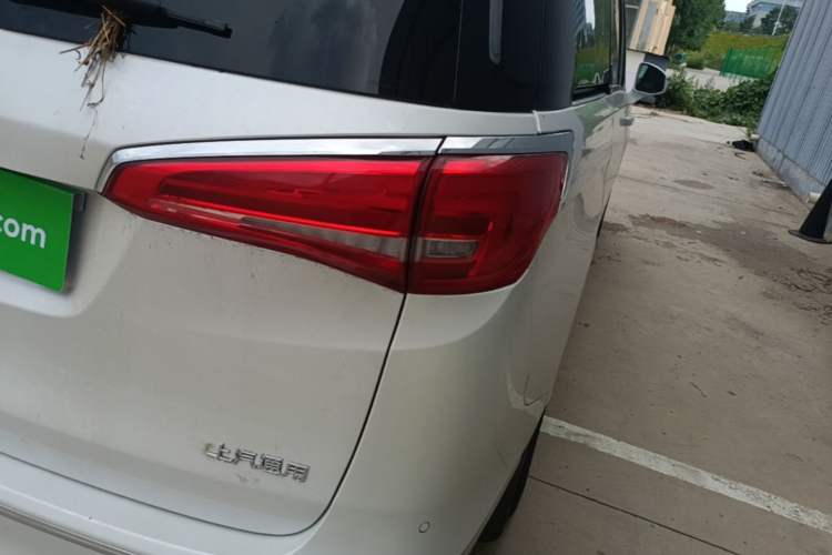Used Buick GL8 2017 ES 28T Premium Version China V Standard Right Rear Taillight