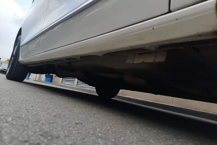 Used Buick GL8 2017 ES 28T Flagship Model China V Standard Right Side Sill