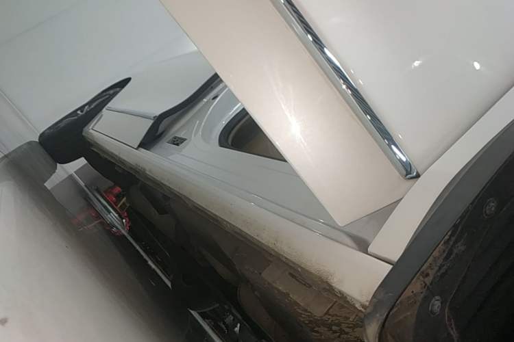 Used Buick GL8 2017 ES 28T Flagship Model China V Standard Right Side Sill