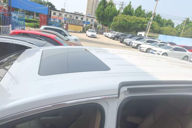 Used Buick GL8 2017 ES 28T Premium Version China V Standard Roof